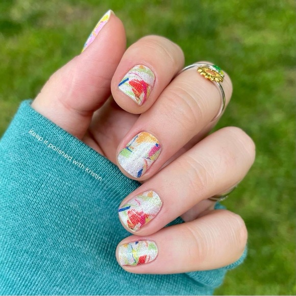 Bundle and Save Color Street - Open Arms - Picture 1 of 8